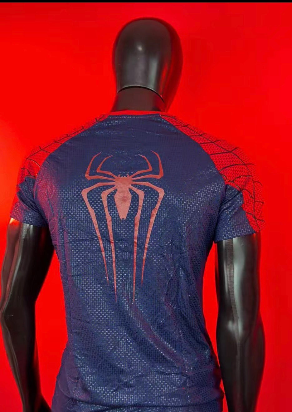 THE AMAZING SPIDER-MAN T-SHIRT